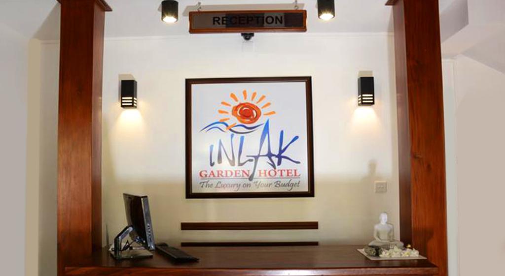 Inlak Garden Hotel Negombo Exterior photo