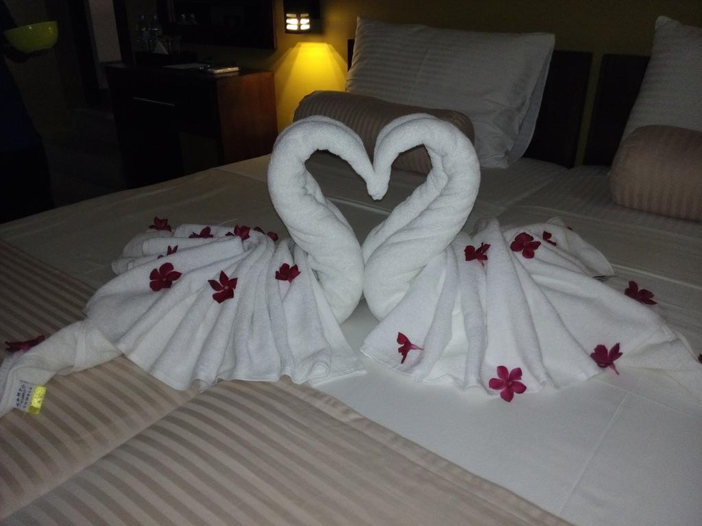 Inlak Garden Hotel Negombo Exterior photo